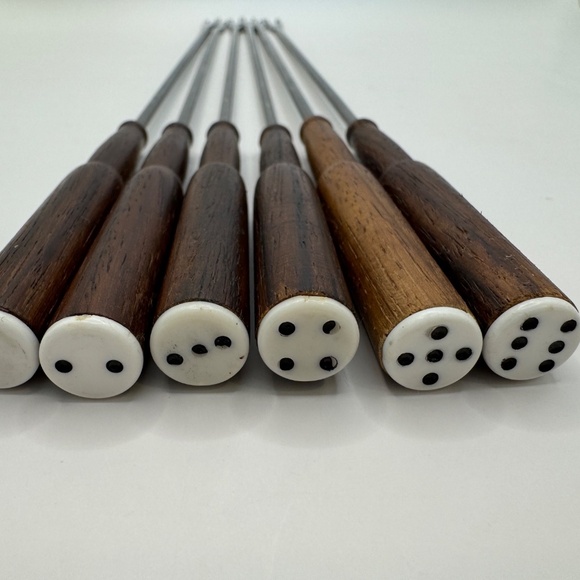 Oneida Stainless Steel Teak Wood Handled Fondue Forks with Gaming Dice Numerals. - Picture 4 of 7